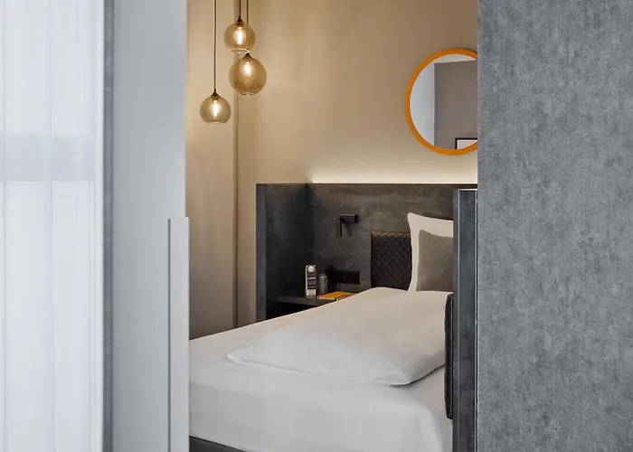 The Scotty Hotel